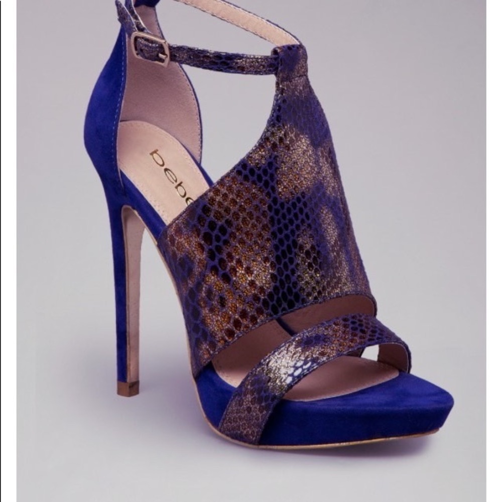 2 pair of shoes